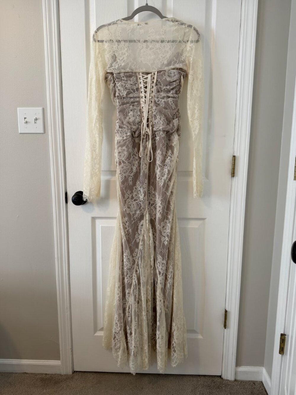 House of CB Artemis Maxi Dress with Sleeves - Picture 4 of 9